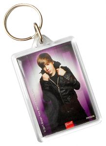 Brelok do kluczy akrylowy Justin Bieber (Purple)