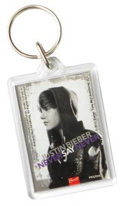 Brelok do kluczy akrylowy Justin Bieber (Never Say Never)